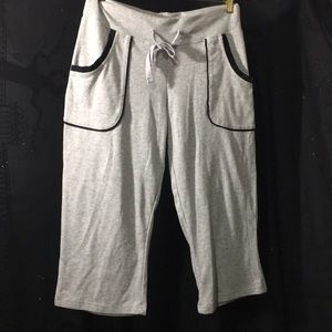 Knit & Stitch Athletic Cotton Capris Gray Sz M